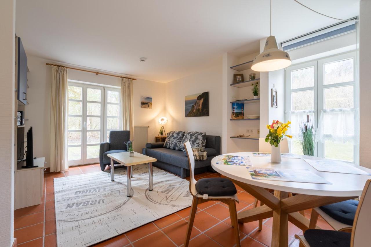 Feriendorf Rugana - Komfort Appartement Mit 1 Schlafzimmer Und Terrasse B47 Dranske Esterno foto