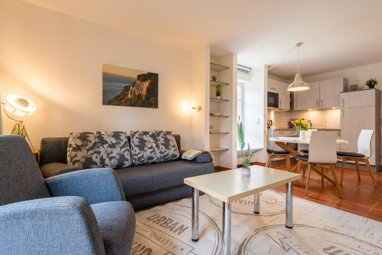 Feriendorf Rugana - Komfort Appartement Mit 1 Schlafzimmer Und Terrasse B47 Dranske Esterno foto